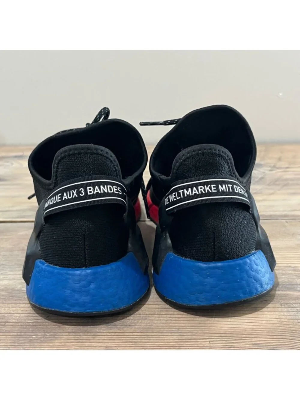 Adidas NMD_R1 V2 Sneaker Mens 10.5 Core Black FV9023